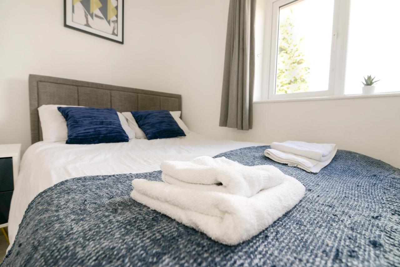 Alderton House - Spacious 3 Bed With Parking Nottingham Extérieur photo